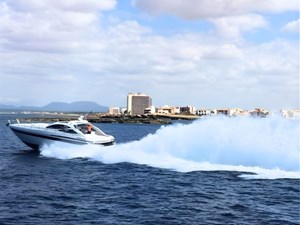 M/Y Back In Five Minutes 1 
