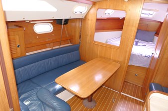 THE BAYGULL II 2 Salon Port