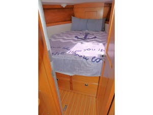 THE BAYGULL II 17 Fwd Cabin
