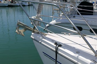 THE BAYGULL II 40 Dockside Bow