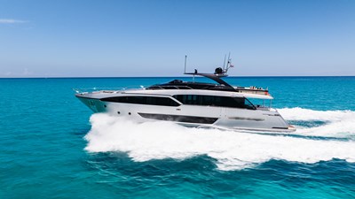 M-SEA YACHT
