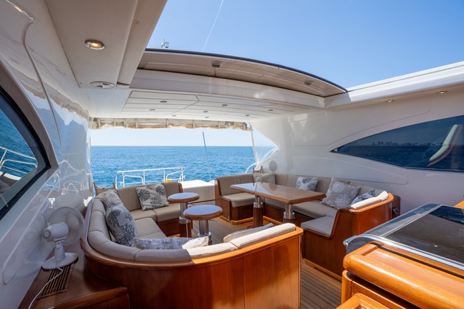 NN 2004 MANGUSTA 72 - Yacht zu verkaufen