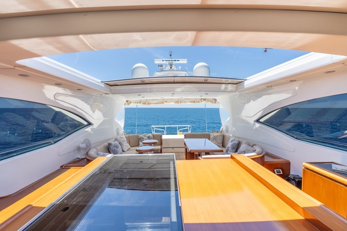 NN 2004 MANGUSTA 72 - Yacht zu verkaufen