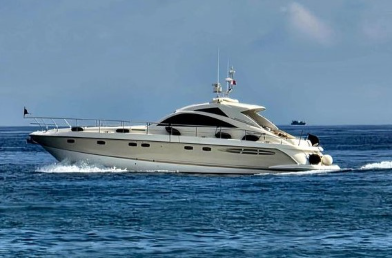 FAIRLINE TARGA 52 GT