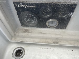 AUDREY LANE 33 Engine panel