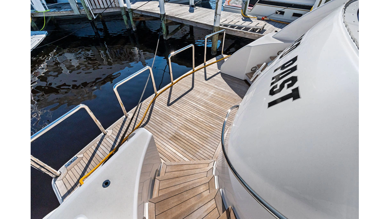 CHECKERED PAST - Yacht in vendita