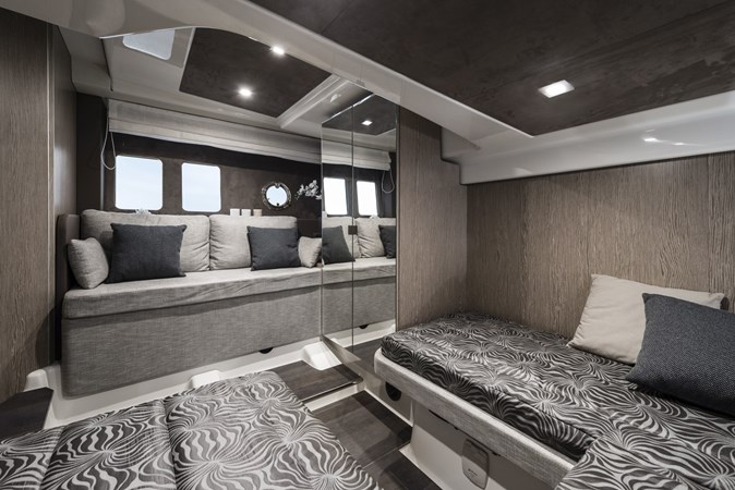 CRANCHI - Yacht for sale