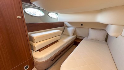 PRINCESS 42 (P42354) 12 