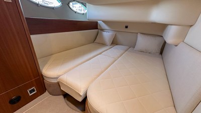 PRINCESS 42 (P42354) 13 