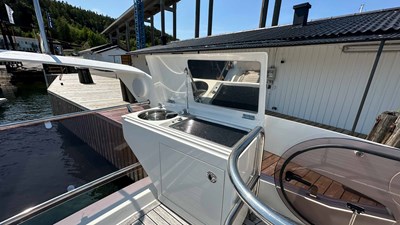 PRINCESS 42 (P42354) 25 