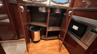 PRINCESS V45 (V45172) 31 