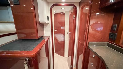 PRINCESS V45 (V45172) 36 