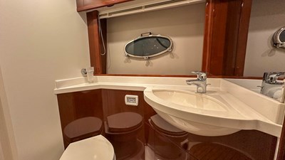 PRINCESS V45 (V45172) 40 