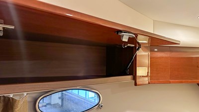 PRINCESS V45 (V45172) 53 