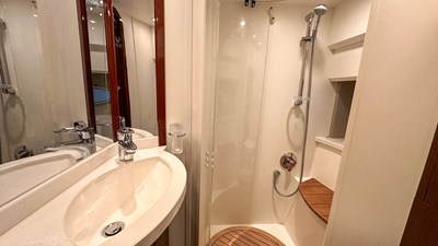 PRINCESS V45 (V45172) 54 