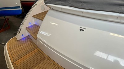 PRINCESS V45 (V45172) 71 