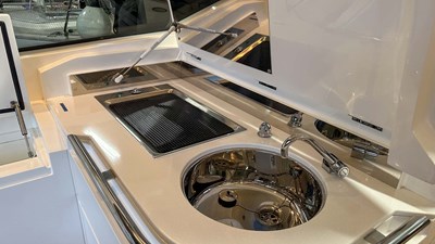 PRINCESS V45 (V45172) 89 