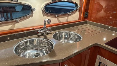 PRINCESS V45 (V45172) 114 