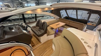 PRINCESS V45 (V45172) 136 