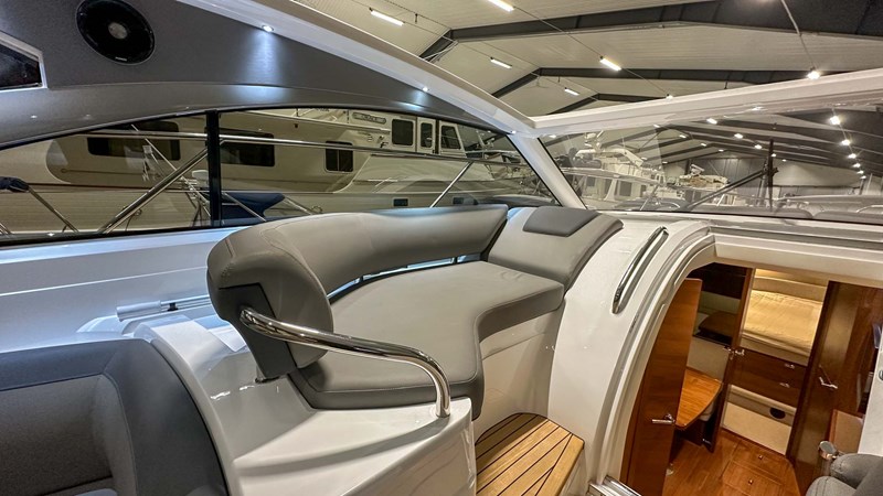 PRINCESS V40 (V40115) - Яхта на продажу