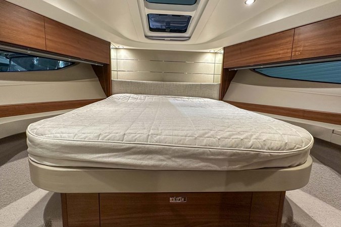 PRINCESS V40 (V40115) - Яхта на продажу