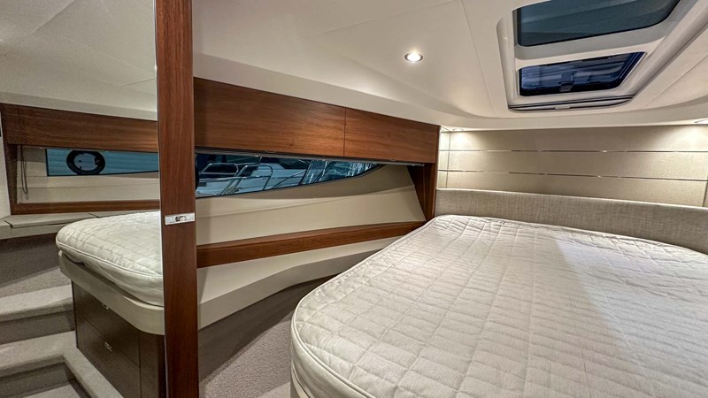 PRINCESS V40 (V40115) - Яхта на продажу