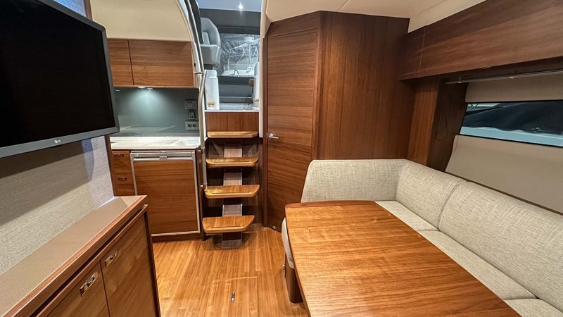 PRINCESS V40 (V40115) - Яхта на продажу