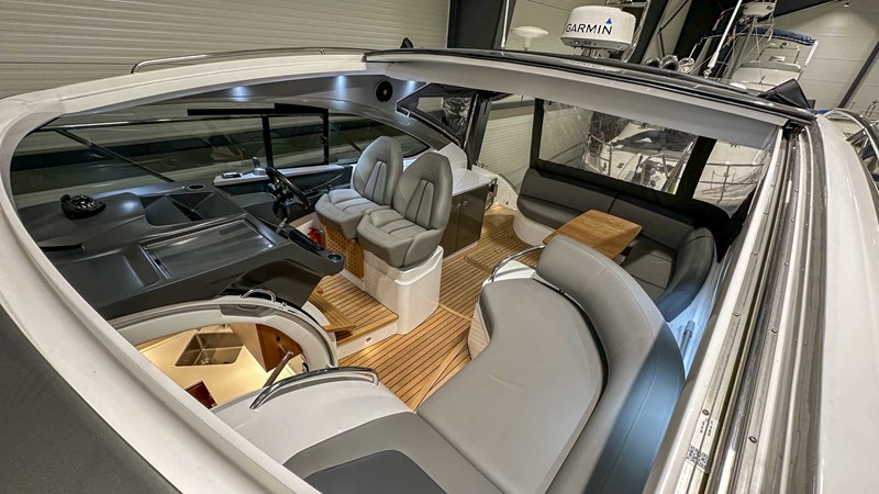 PRINCESS V40 (V40115) - Яхта на продажу