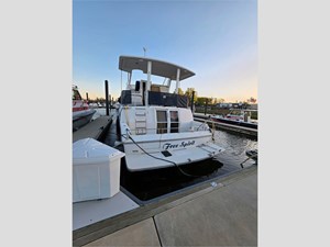 43' Carver 1995 430 Cockpit Motor Yacht 6 