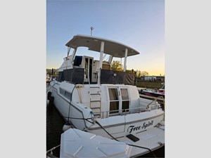 43' Carver 1995 430 Cockpit Motor Yacht 8 