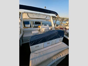 43' Carver 1995 430 Cockpit Motor Yacht 13 