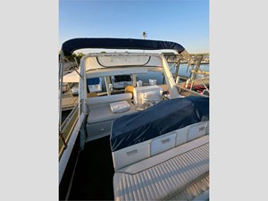 43' Carver 1995 430 Cockpit Motor Yacht 14 