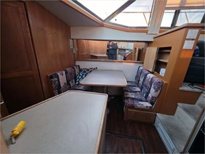 43' Carver 1995 430 Cockpit Motor Yacht 32 