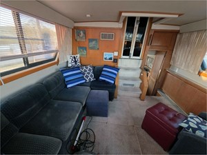 43' Carver 1995 430 Cockpit Motor Yacht 36 