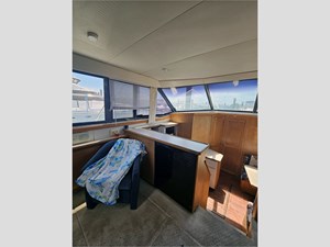 43' Carver 1995 430 Cockpit Motor Yacht 55 