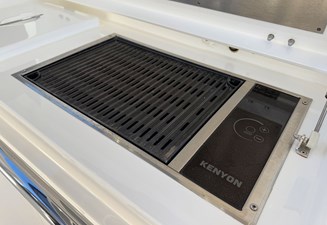 MARIELLA 16 15 - Cockpit Grill