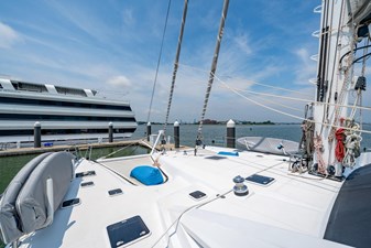 Sur L'eau 33 Sur L'eau 2008 ALLIAURA MARINE 745 Catamaran Yacht MLS #480756 33
