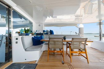 Sur L'eau 42 Sur L'eau 2008 ALLIAURA MARINE 745 Catamaran Yacht MLS #480756 42