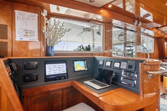 Sur L'eau 56 Sur L'eau 2008 ALLIAURA MARINE 745 Catamaran Yacht MLS #480756 56
