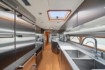 Sur L'eau 67 Sur L'eau 2008 ALLIAURA MARINE 745 Catamaran Yacht MLS #480756 67