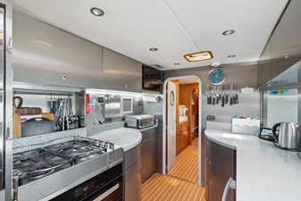 Sur L'eau 68 Sur L'eau 2008 ALLIAURA MARINE 745 Catamaran Yacht MLS #480756 68