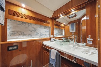 Sur L'eau 76 Sur L'eau 2008 ALLIAURA MARINE 745 Catamaran Yacht MLS #480756 76