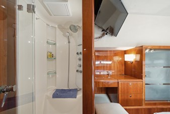 Sur L'eau 77 Sur L'eau 2008 ALLIAURA MARINE 745 Catamaran Yacht MLS #480756 77