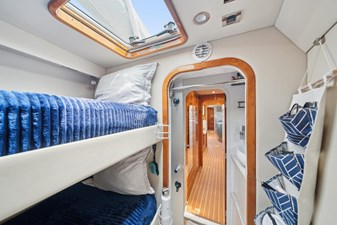 Sur L'eau 112 Sur L'eau 2008 ALLIAURA MARINE 745 Catamaran Yacht MLS #480756 112
