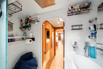Sur L'eau 113 Sur L'eau 2008 ALLIAURA MARINE 745 Catamaran Yacht MLS #480756 113