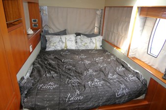 CHASING WATERFALLS 35 Port Master Berth