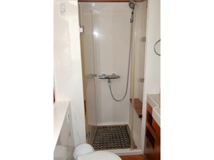 CHASING WATERFALLS 45 Port Master Shower