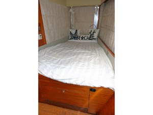 CHASING WATERFALLS 50 Starboard Cabin Fwd