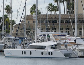 CHASING WATERFALLS 109 Dockside Port
