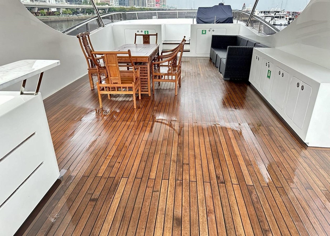 Heysea Astoria 108 - Flybridge
